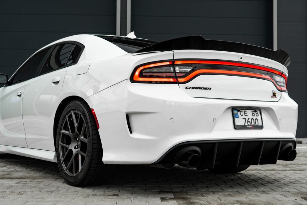 Dodge Charger Scat Pack SRT 6.4