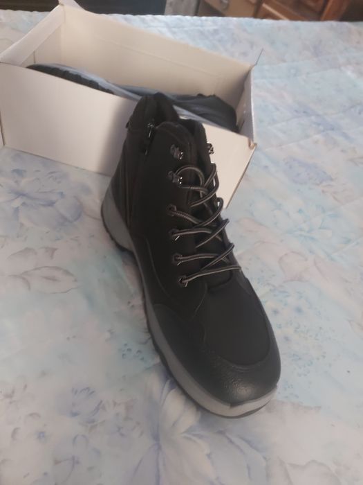 Botas de homem NOVAS!