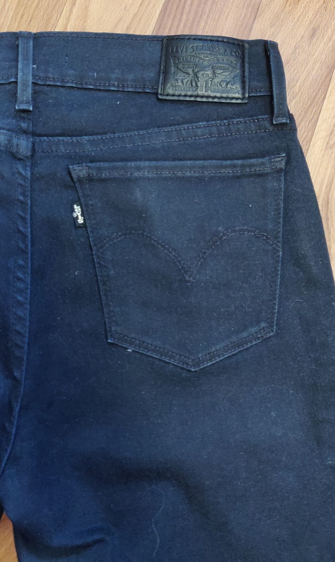 Джинсы levi's 710 super skinny