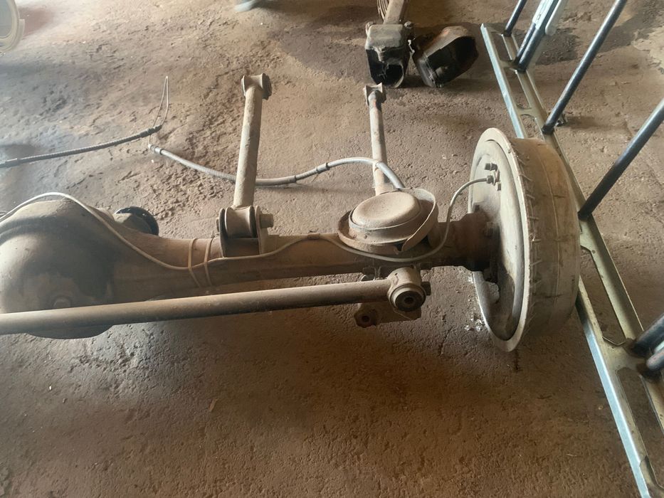 Задній мост на 2106 робочий