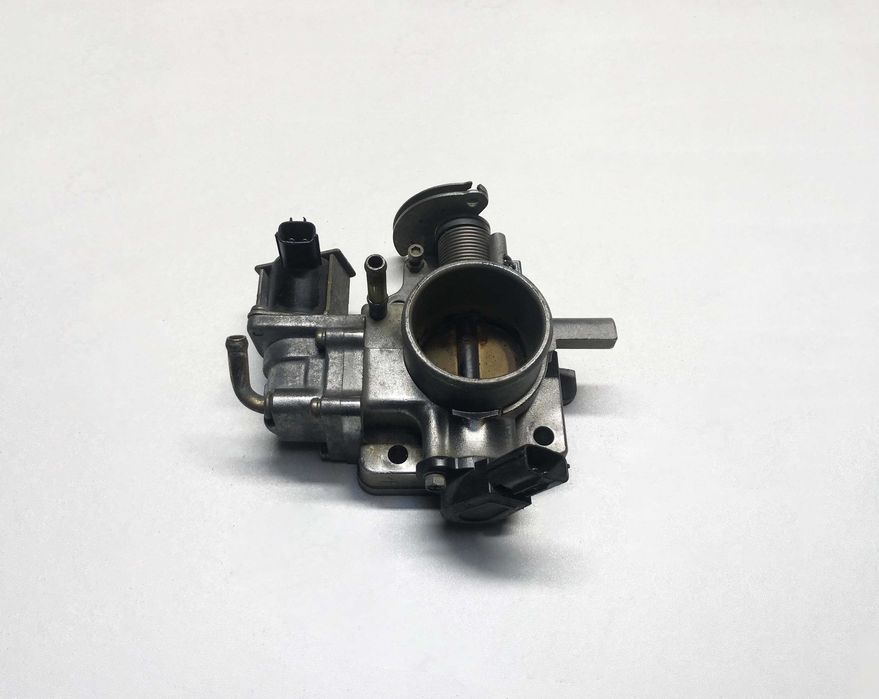 Дросельна заслонка Mazda 323 BJ (1998-2003 р.в) - 1.5