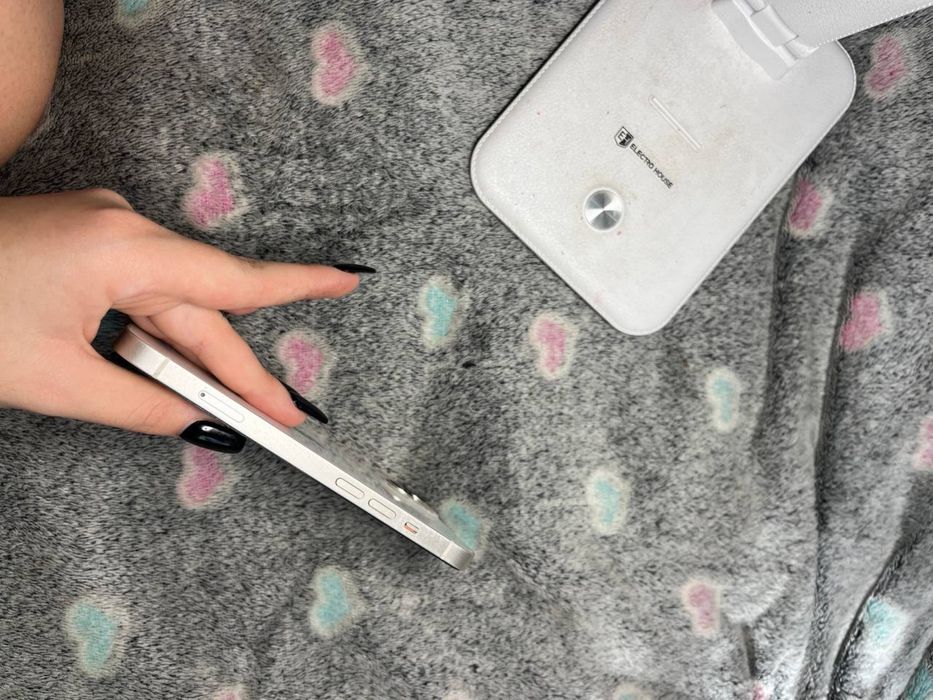 iPhone 13 на 128гб