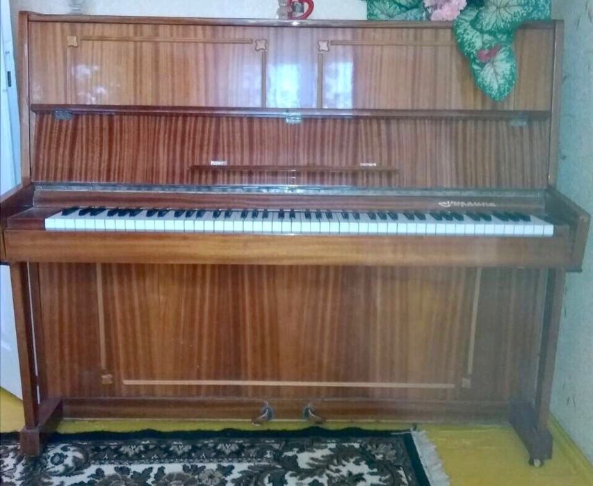 Пианино україна