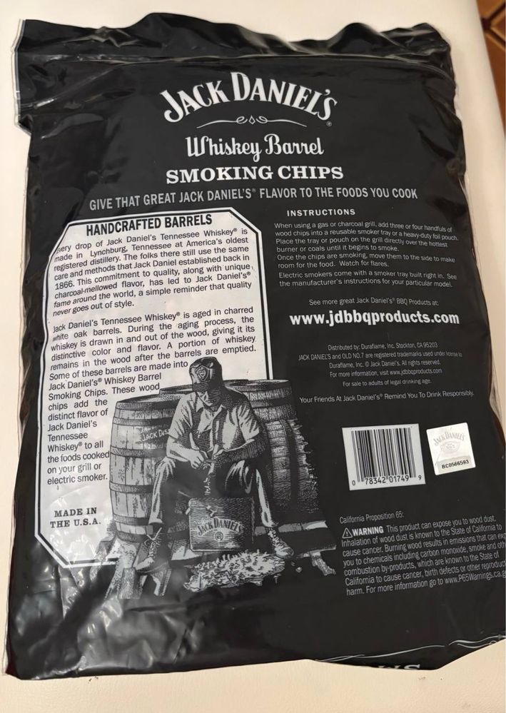 Продам щепу из бочек Jack Daniels для настойки и копчения.