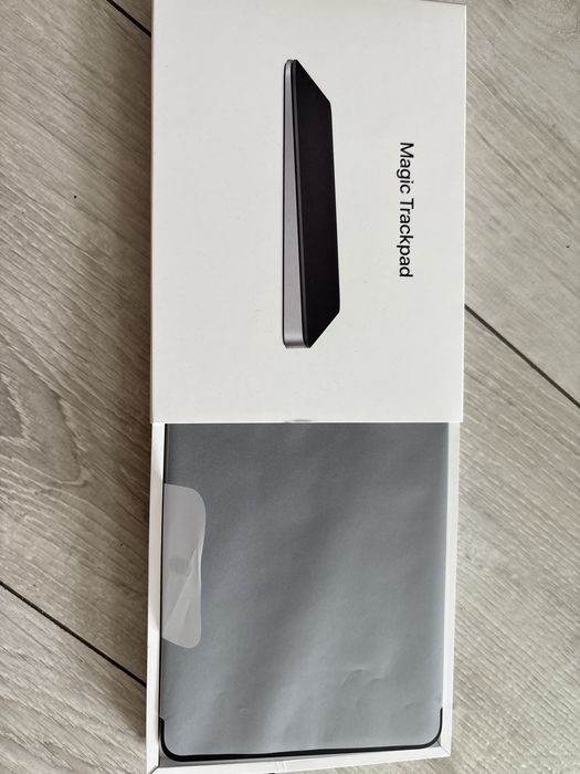 Gladzik Magik Trackpad czarny -j.nowy