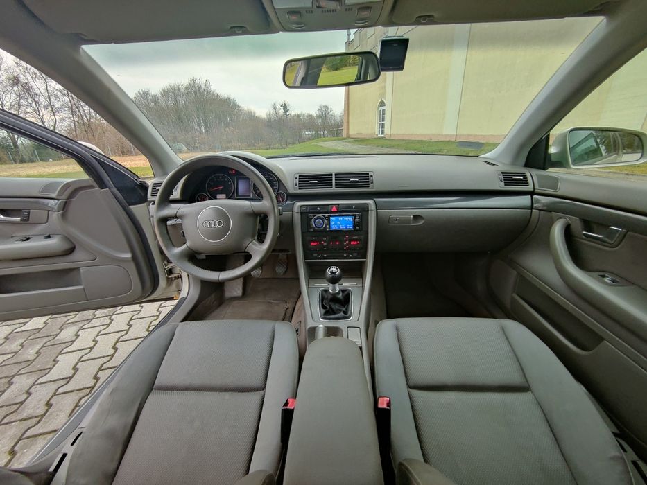 Audi A4 B6 2.0 LPG długie opłaty, zimowe opony