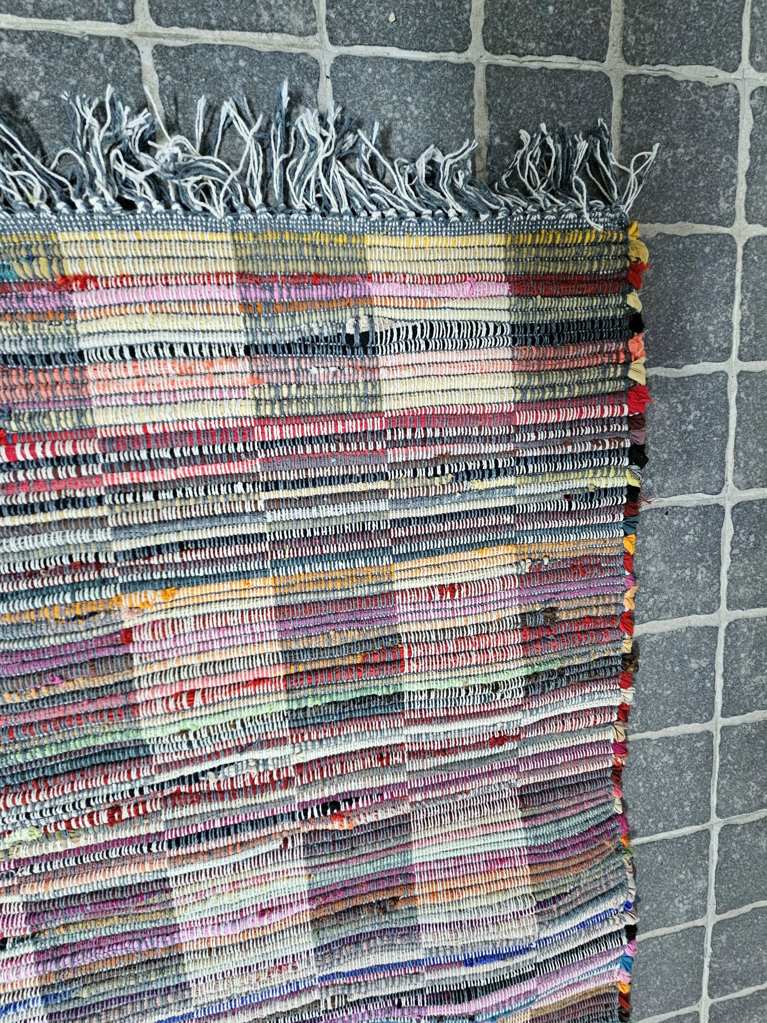 Tapete multicolor Tam.: 170 x 240 cm