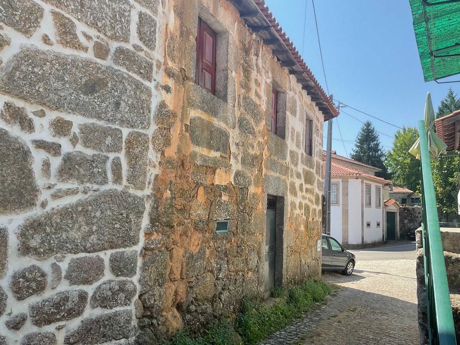 Casa antiga de pedra