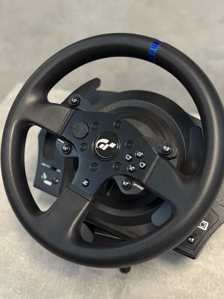 Кермо і педалі Thrustmaster T300 RS GT Edition PC/PS3/PS4/PS5