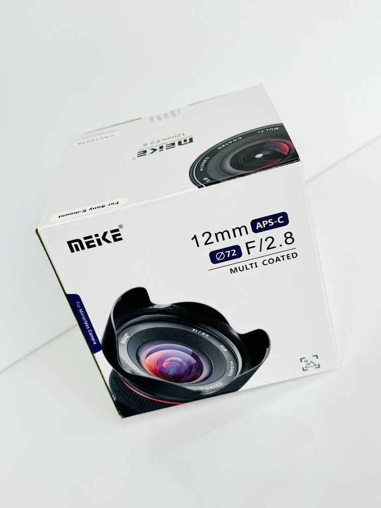Фото Об’єктив Meike Optics Multi Coated 12 мм f/2.8 72 мм Sony E-mount