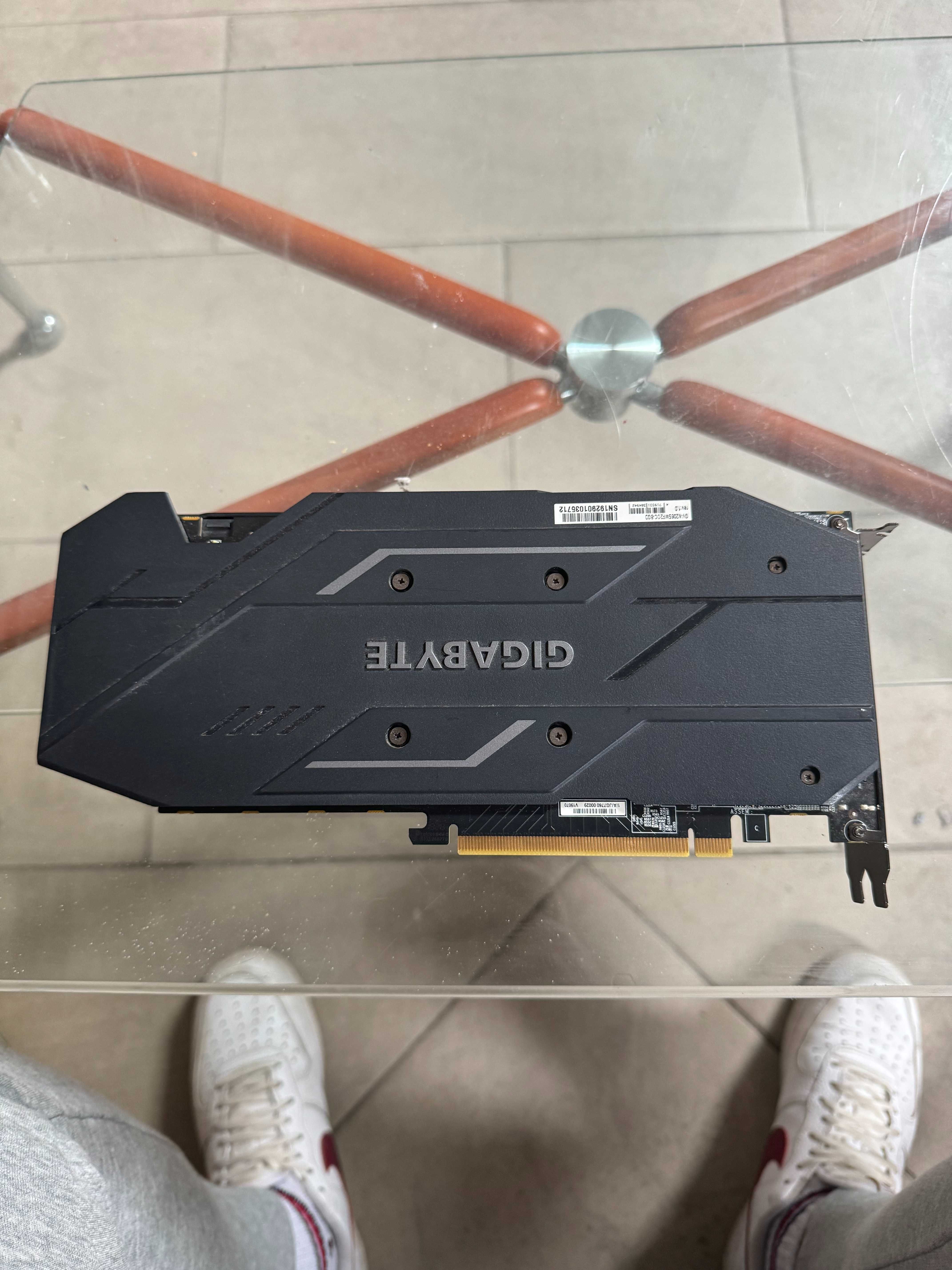 Karta graficzna GIGABYTE RTX 2060 SUPER