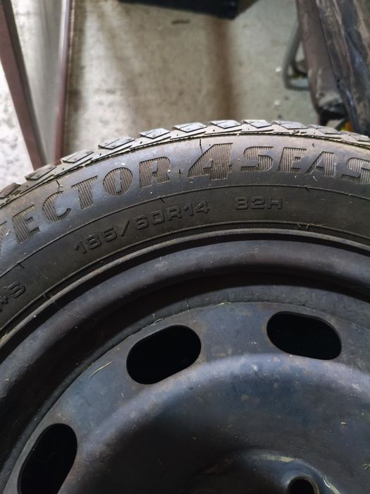 Koła z oponami seat 185/60r14 5x100 good year całoroczne