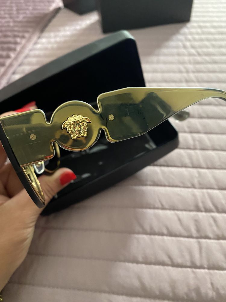 Oculos Versace novo nunca usado!