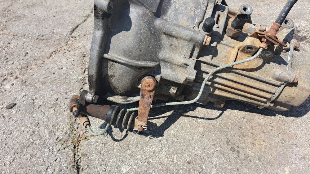Кпп коробка передач хюндай акцент хендай 1.5 hyundai accent 12v g4eb