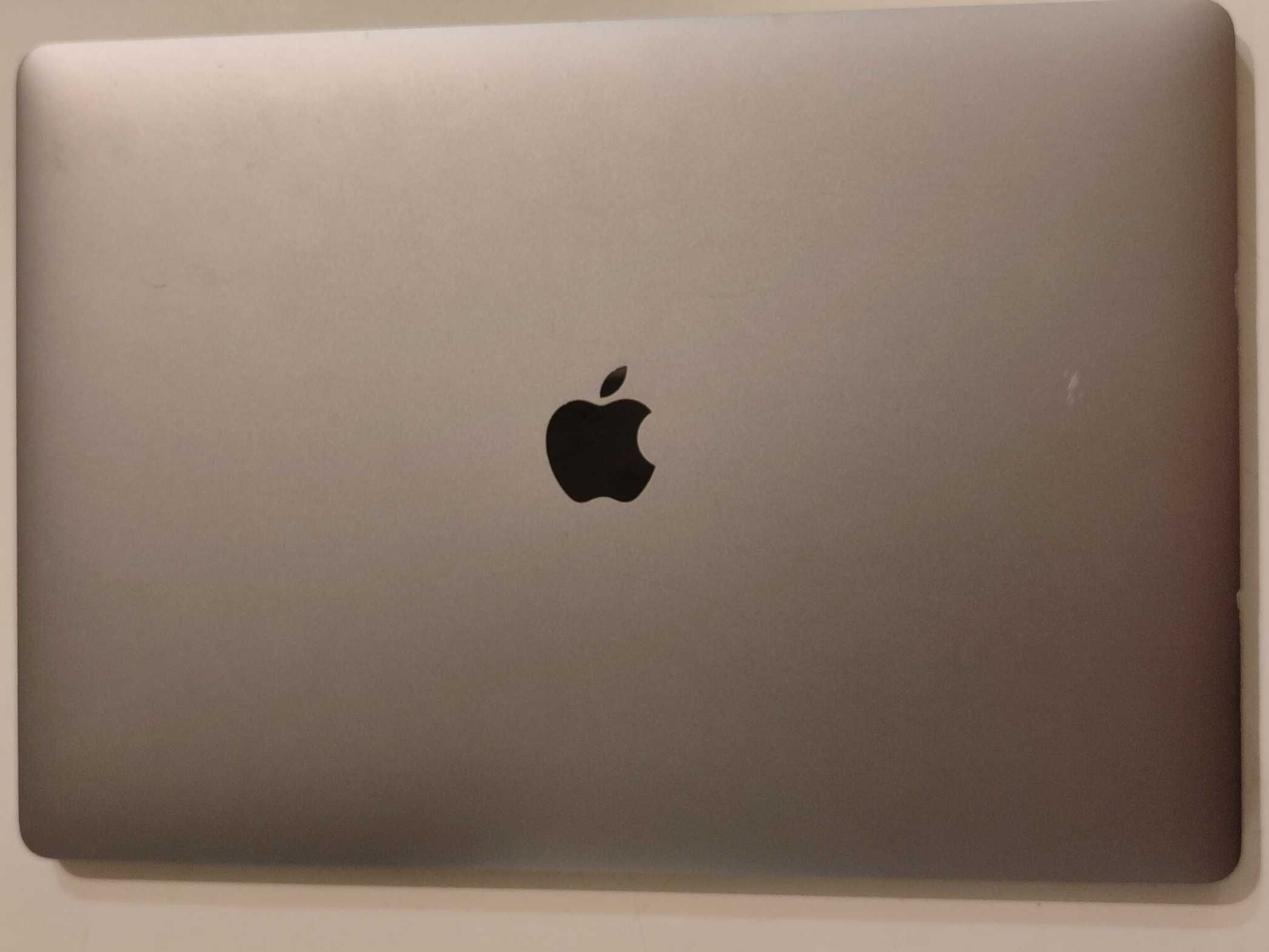 macbook pro 1707 i7/16gb/256gb/Radeon pro 450 2gb