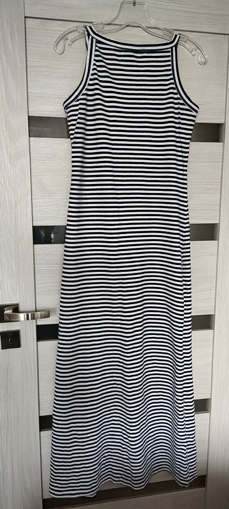 Sukienka maxi w paski M