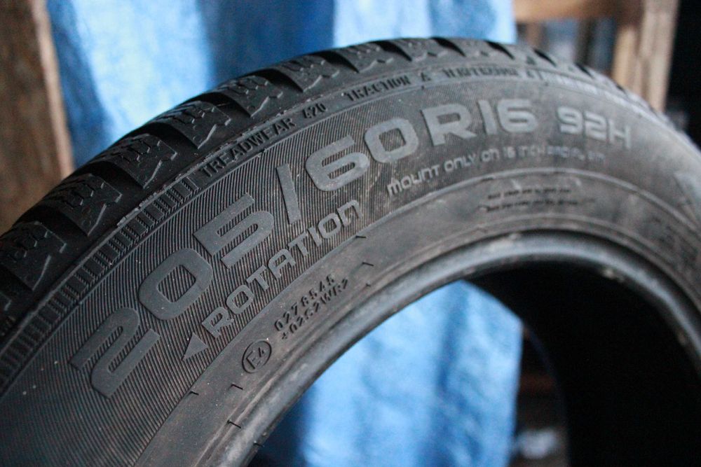 205-60-R16 NOKIAN WR D4  пара 2штуки  зимней резины GERMANY