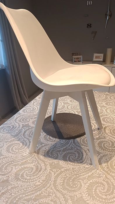 Krzesła do jadalni lub kuchni