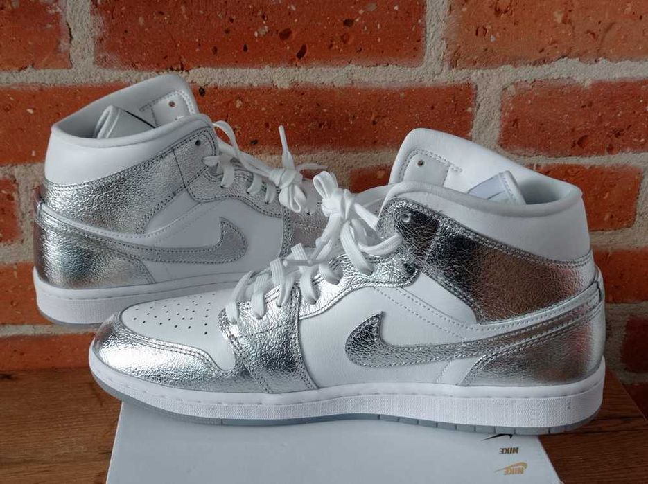 Buty Nike Air Jordan 1 Mid SE Crinkled Crome Eur 44,5 koszykówka