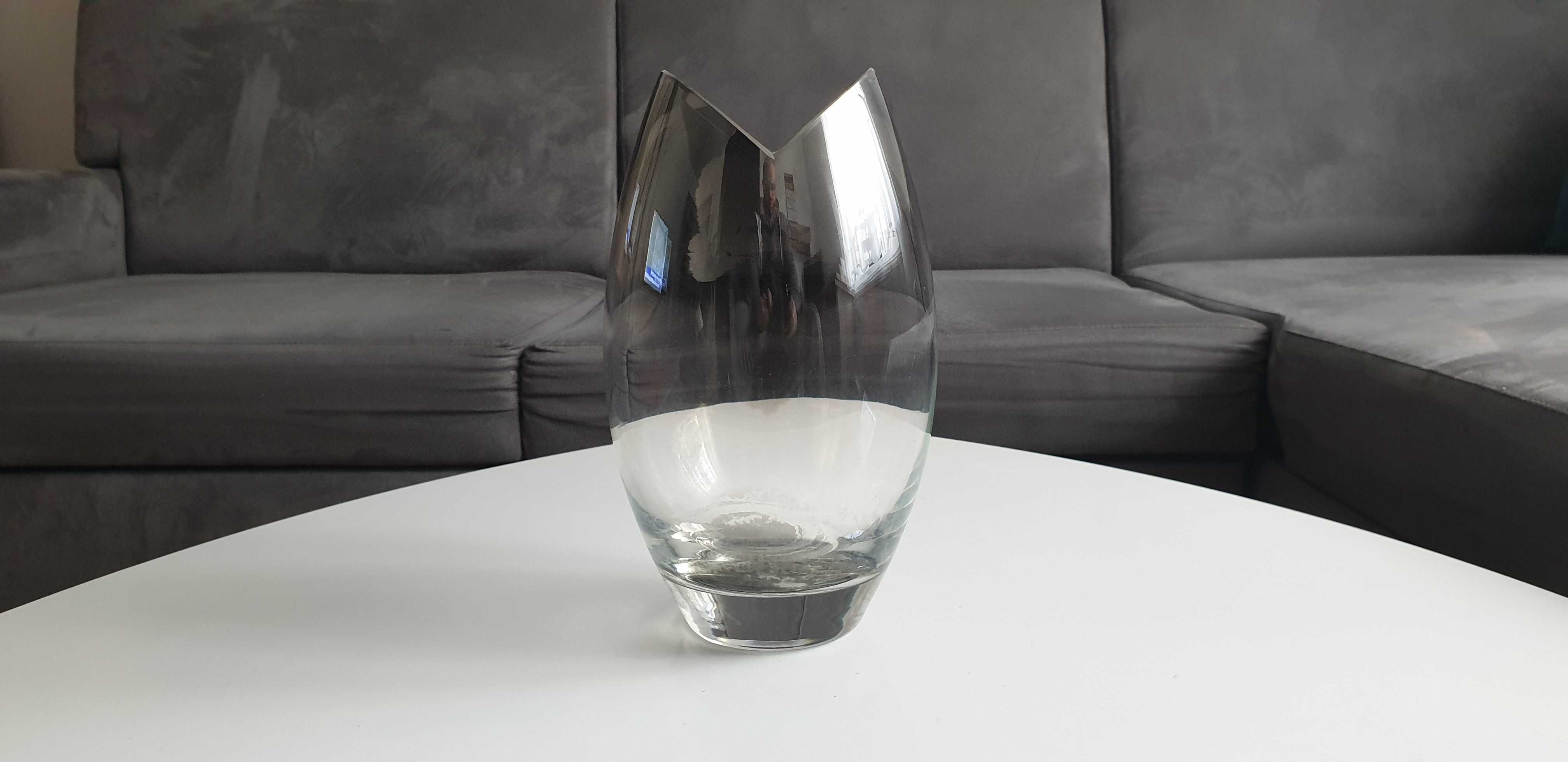 Starocie z Gdyni - Szkło kolorowe - wazon srebrno przezroczysty 25cm.