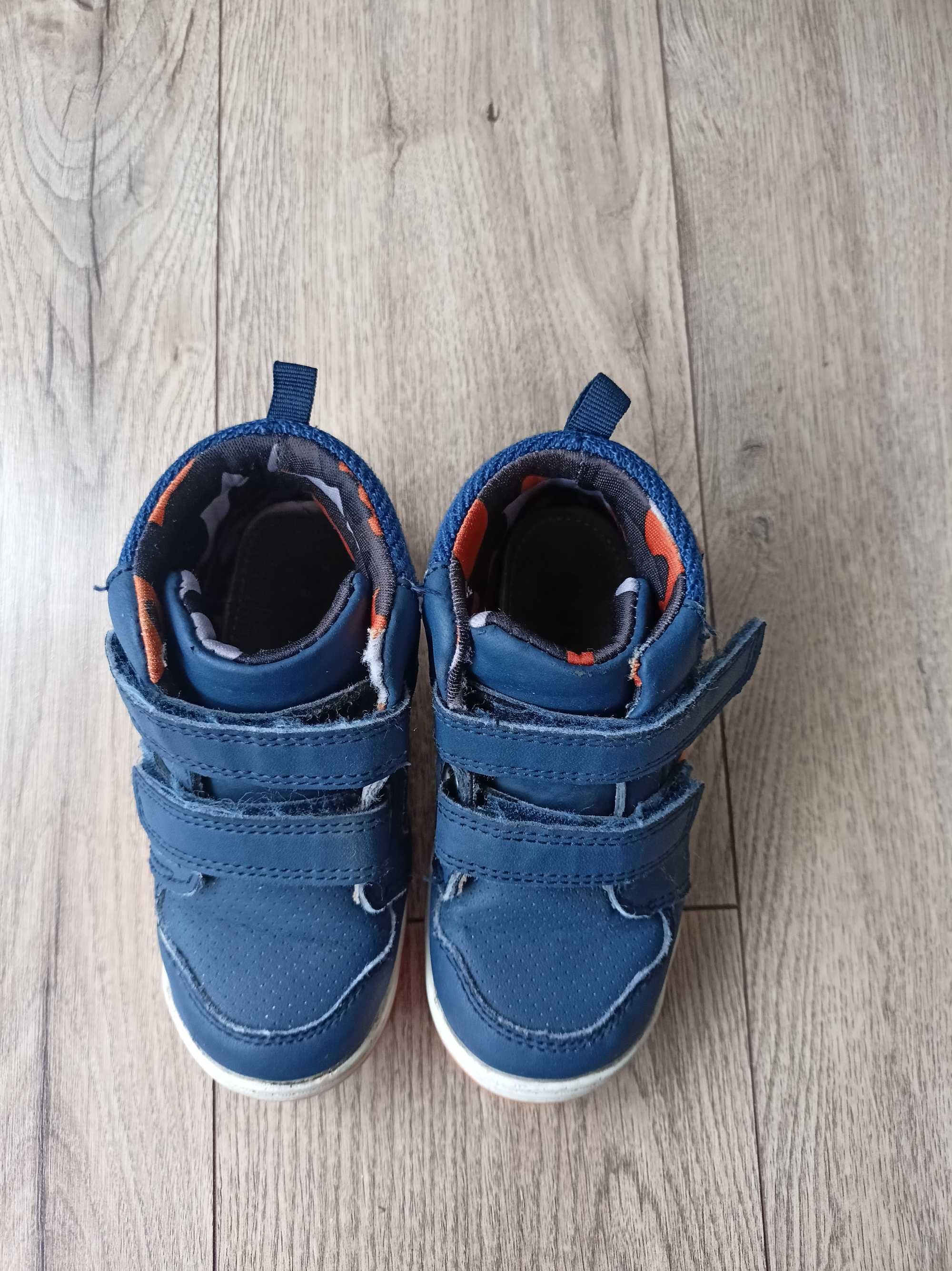 Buty jesienno-wiosenne rozmiar 25