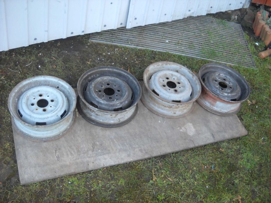 pistolet do malowania / stojak