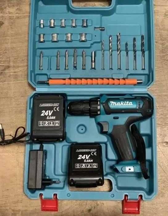 Акумуляторний шуруповерт Makita з DFR патроном та набором ( Макіта)