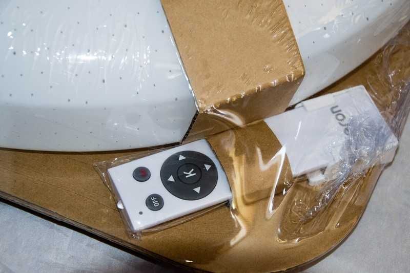 Світлодіодний смарт світильник з пультом ДУ 70W