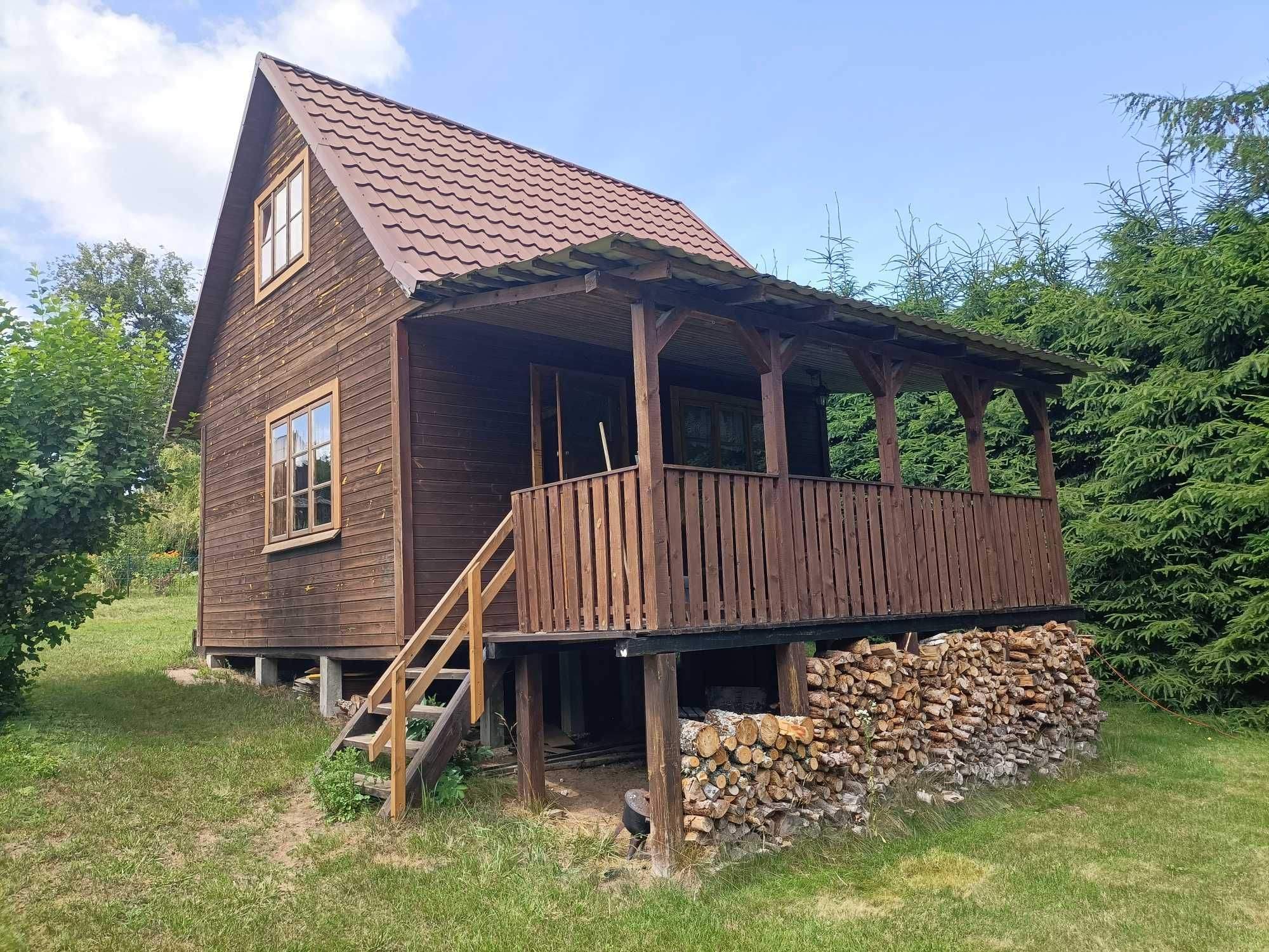 Domek letniskowy nad jeziorem