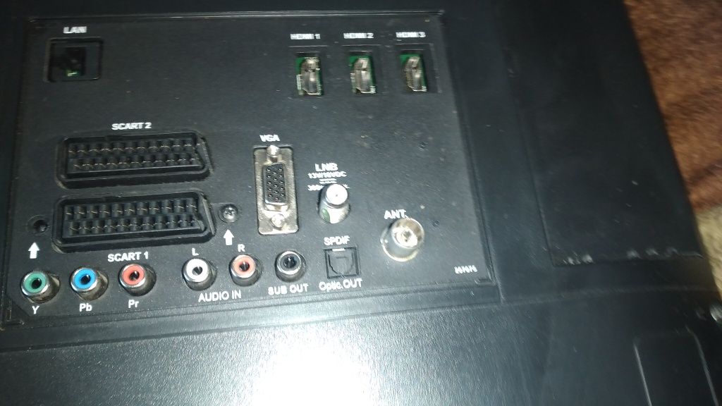 продам телевізор  Medion  md30630 -de-a  з дефектом