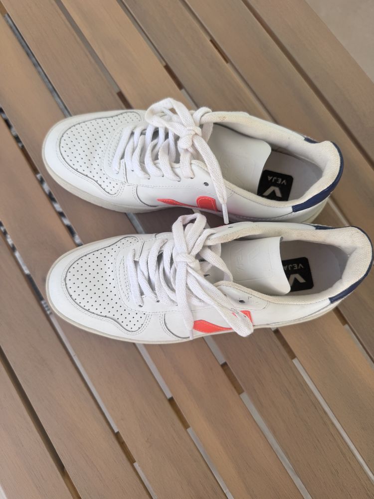 Tenis Veja como novos