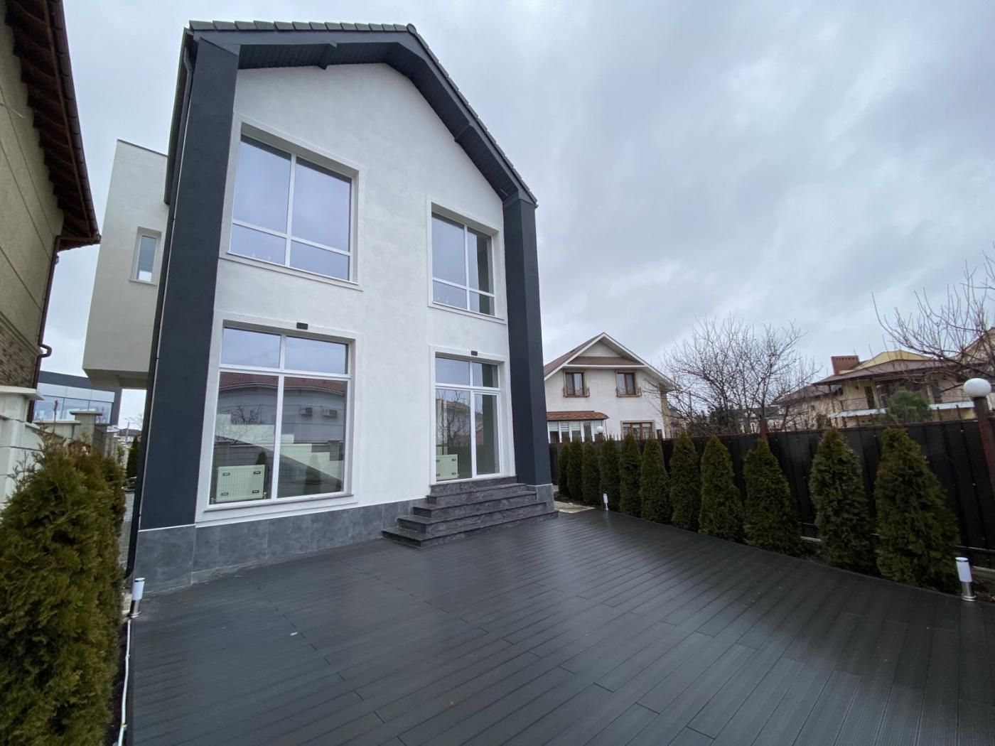 Продажа готового нового ДОМА в Совиньоне, 170м²