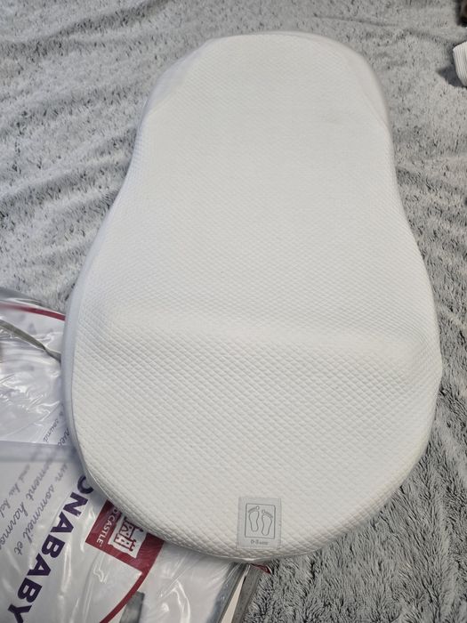 Materac Cocoonababy Red Castle dla niemowląt