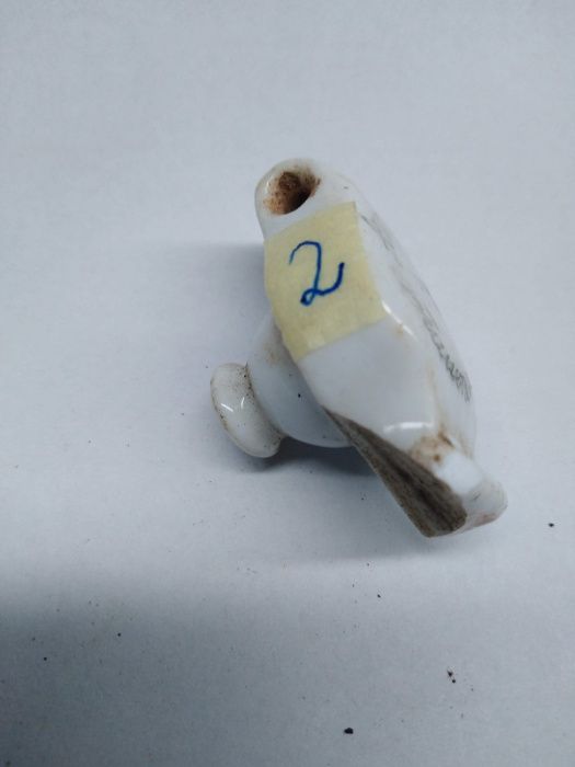 Porcelanka przedmiot kolekcjonerski z dawnych lat.
