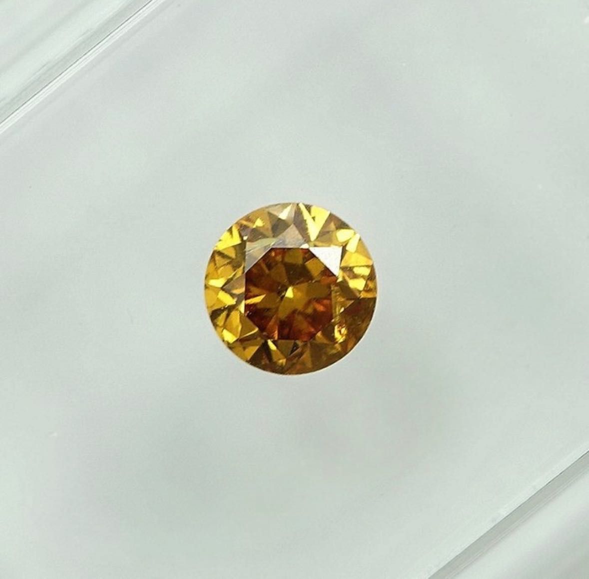 Diamante - Brilhante - 0,32 ct