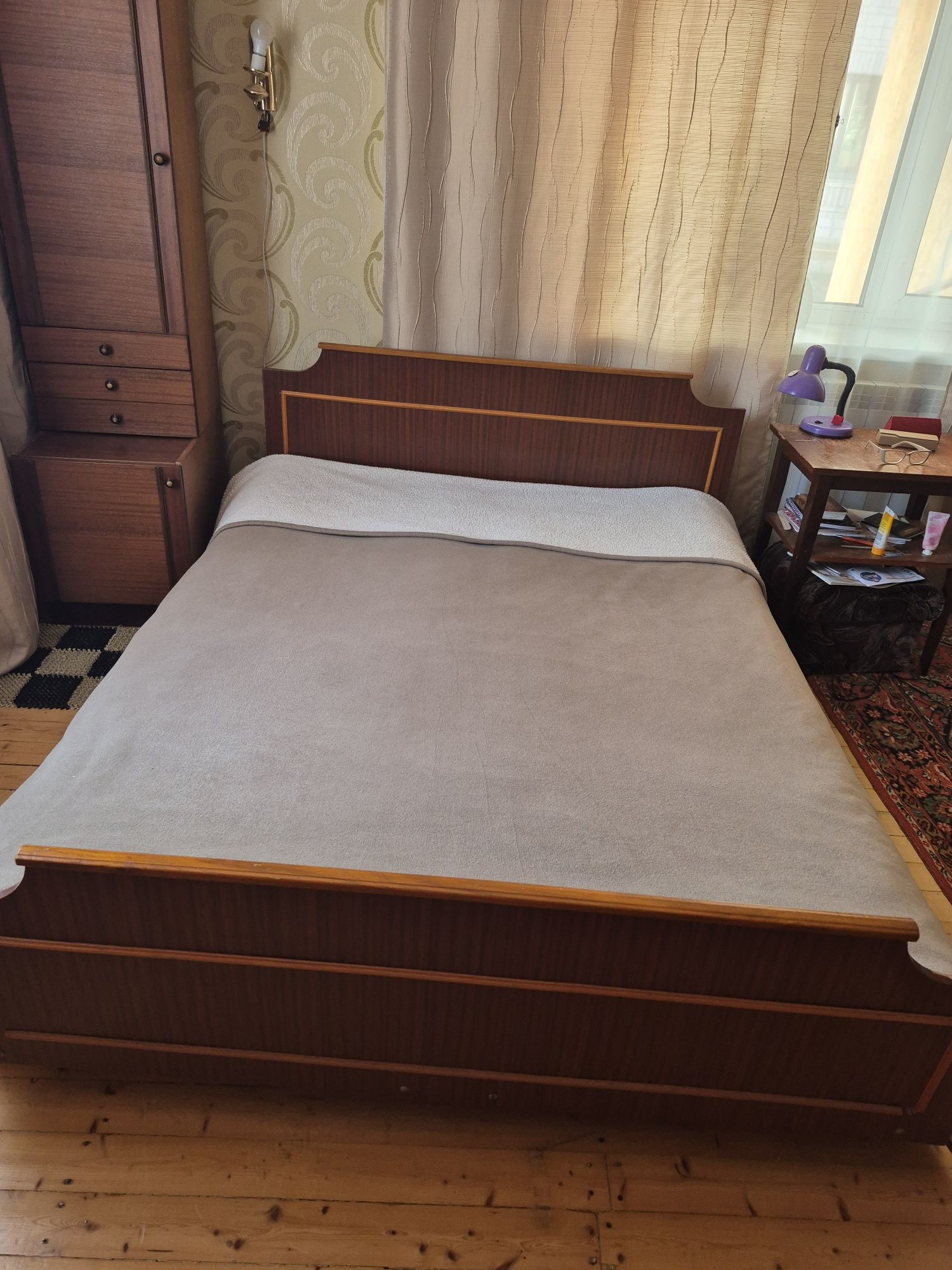 Ліжко двухспальне вживане.