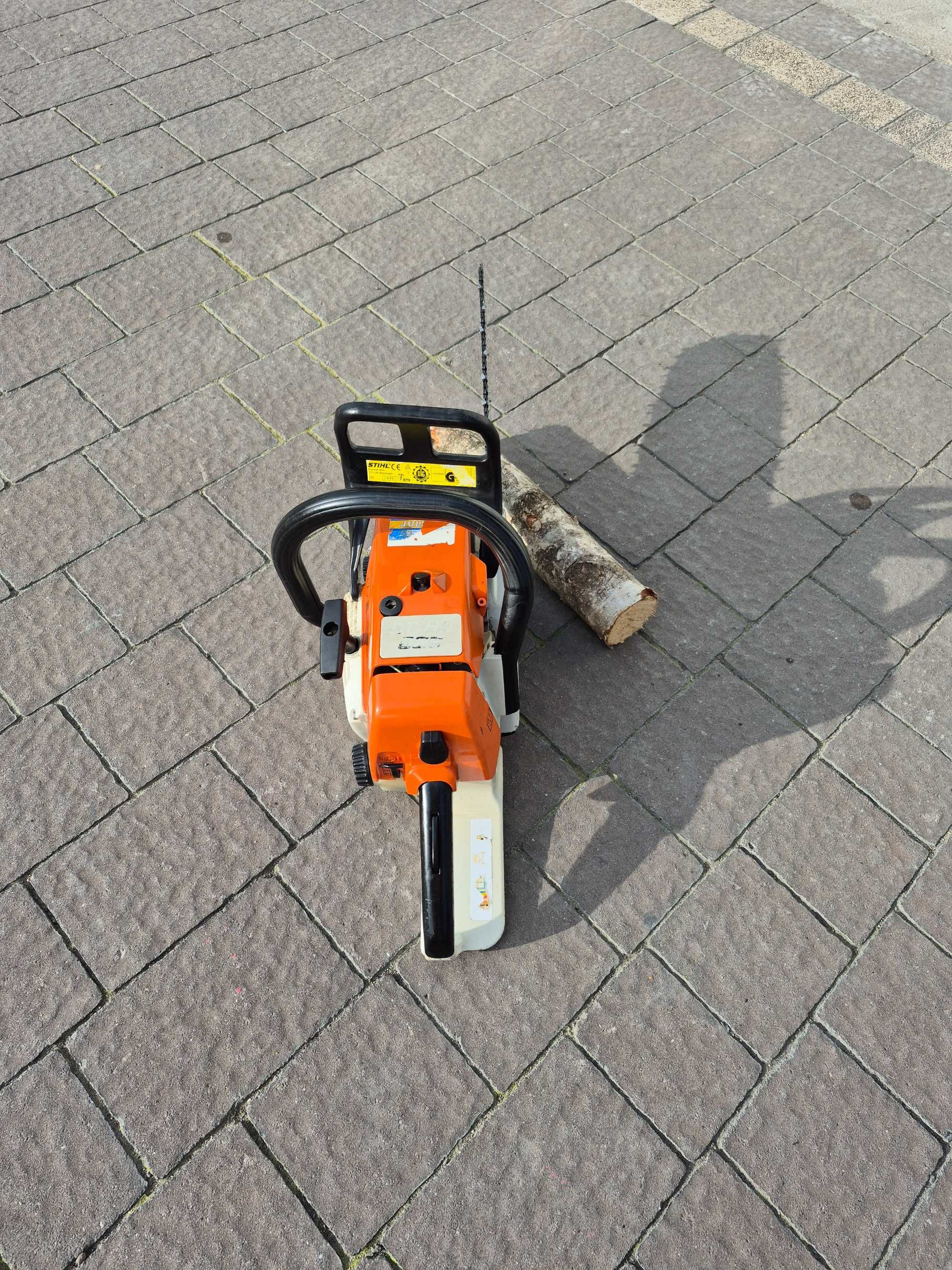 Pila spalinowa sthil 026