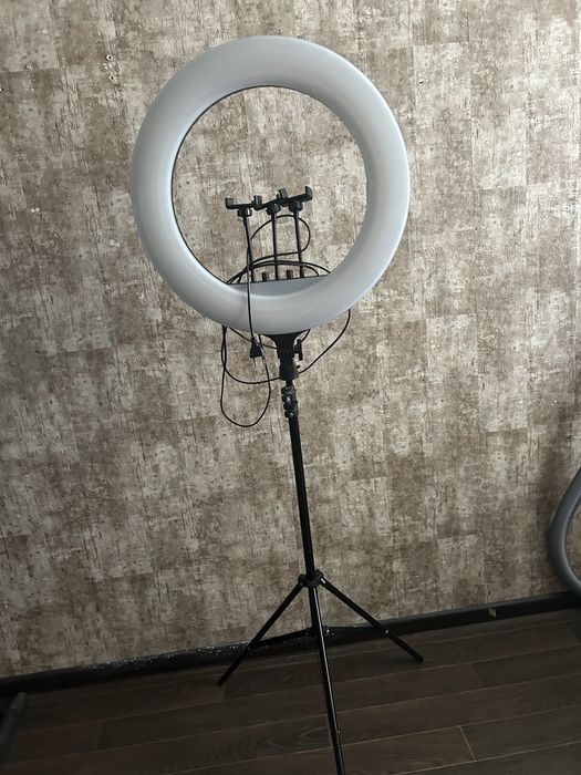 Кольцевая лампа + штатив