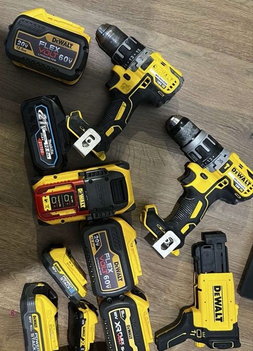 Інструменти Акумулятори Dewalt