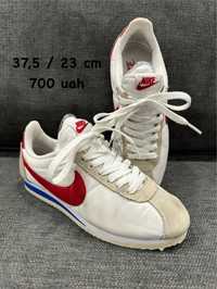 Кроссвки 37,5 Nike Classic Cortez