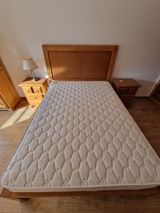 Cama 140x200 c/ colchão