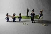 Conjunto bonecos dulcop super charlie vintage