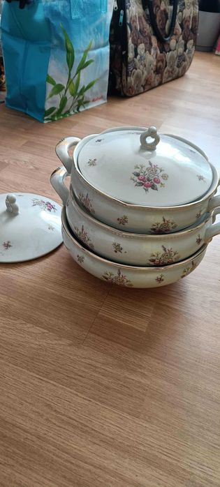 3 Wazy obiadowe z porcelany niemieckiej