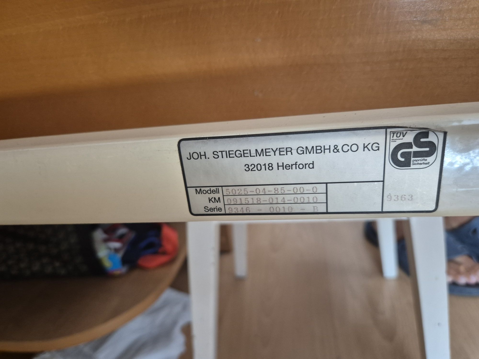 Łóżko rehabilitacyjne elektryczne+ szafka