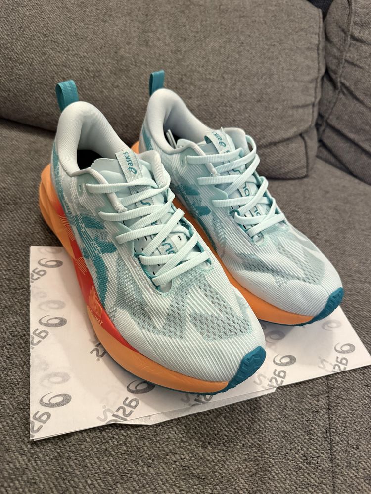 Asics novablast 5