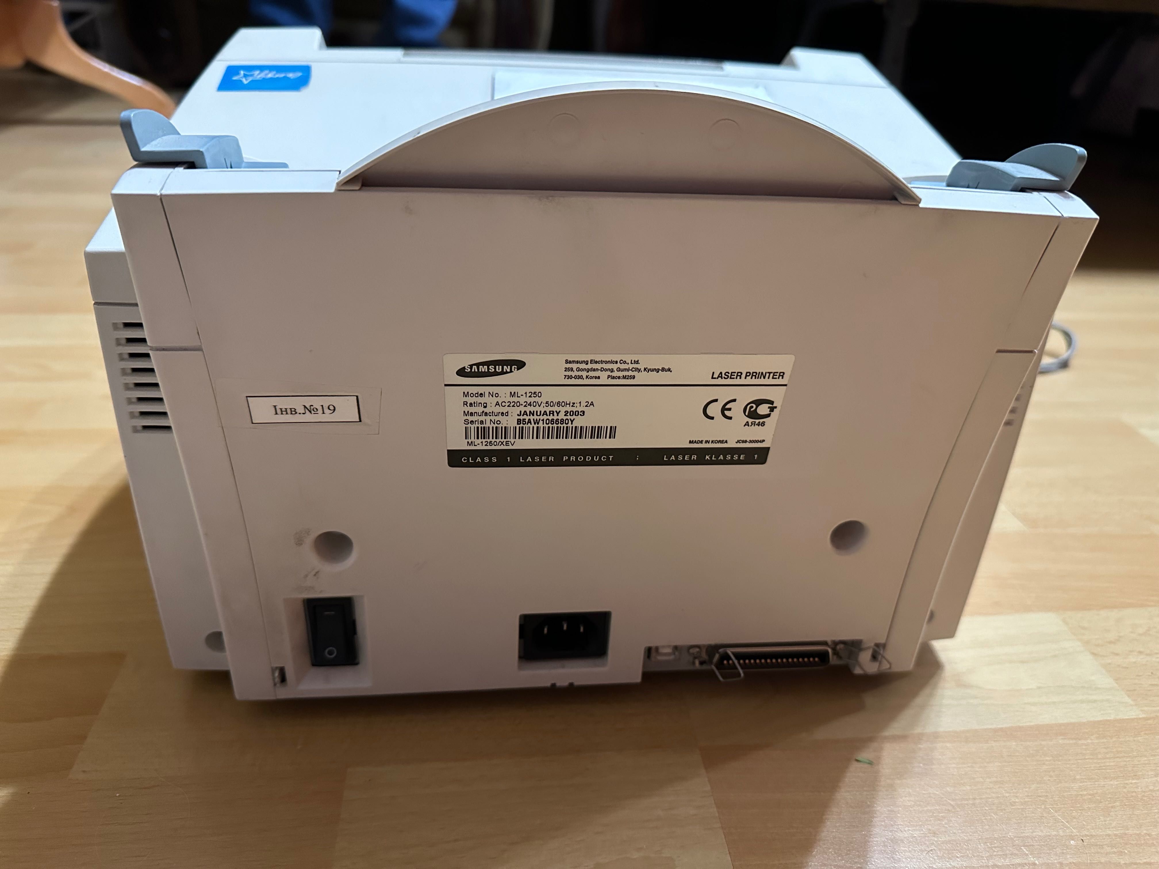 Принтер Samsung ML-1250 з 2 картриджами і драйвером.