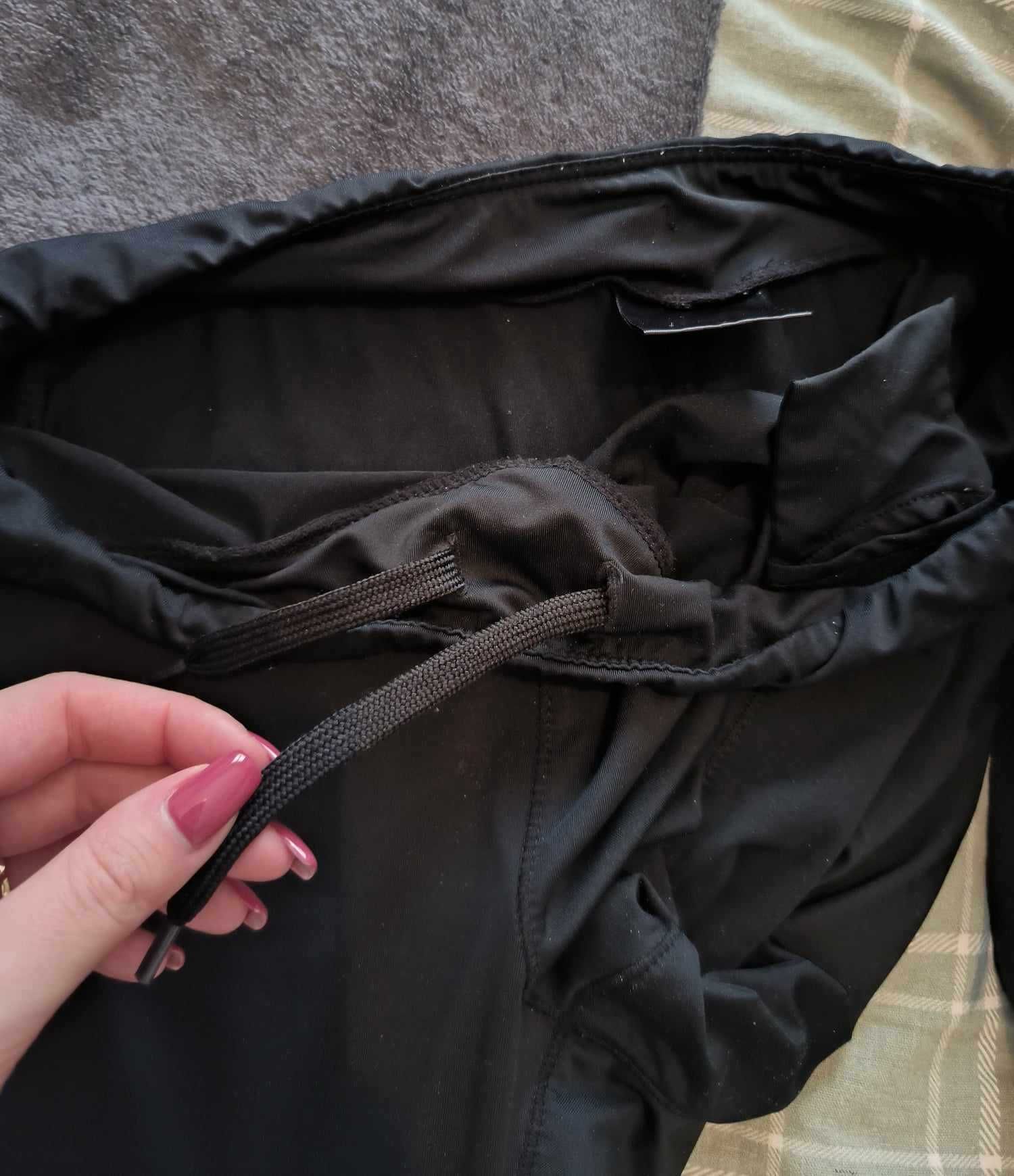 Legginsy termoaktywne wiązane w pasie