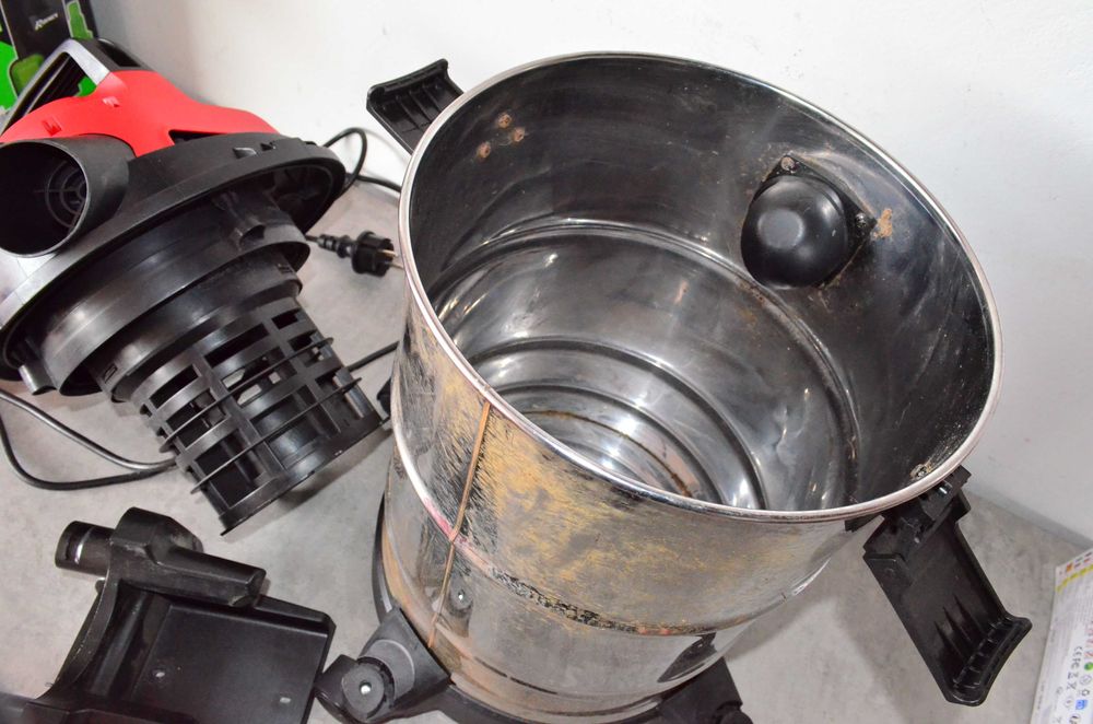 Odkurzacz warsztatowy 20L EINHEL - niekompletny