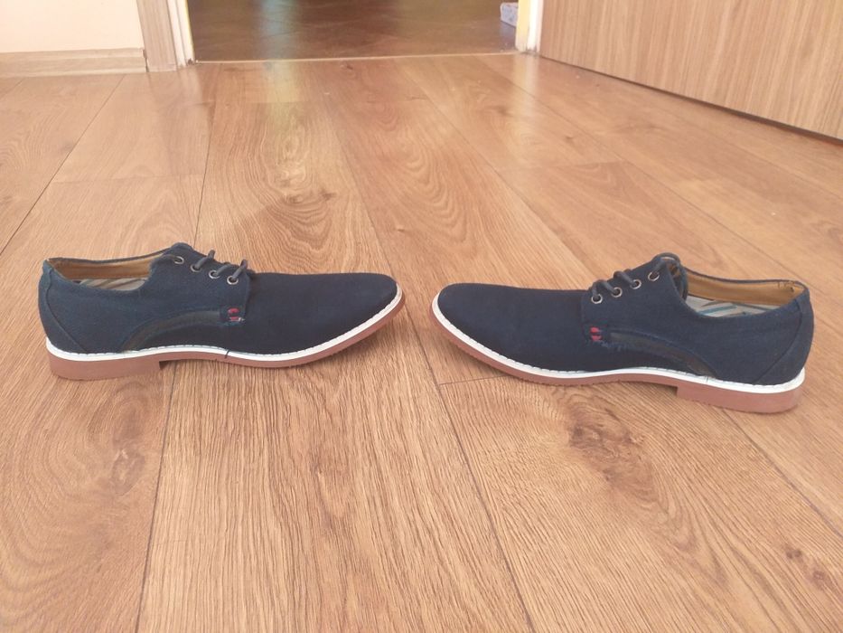 Młodzieżowe/męskie półbuty, oksfordki, rozmiar 39, granatowe NOWE!