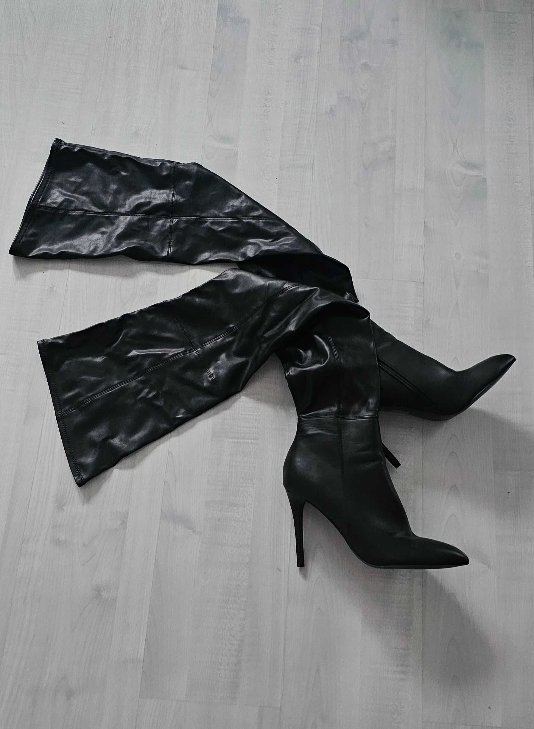 Steve Madden muszkieterki długie czarne roz 41